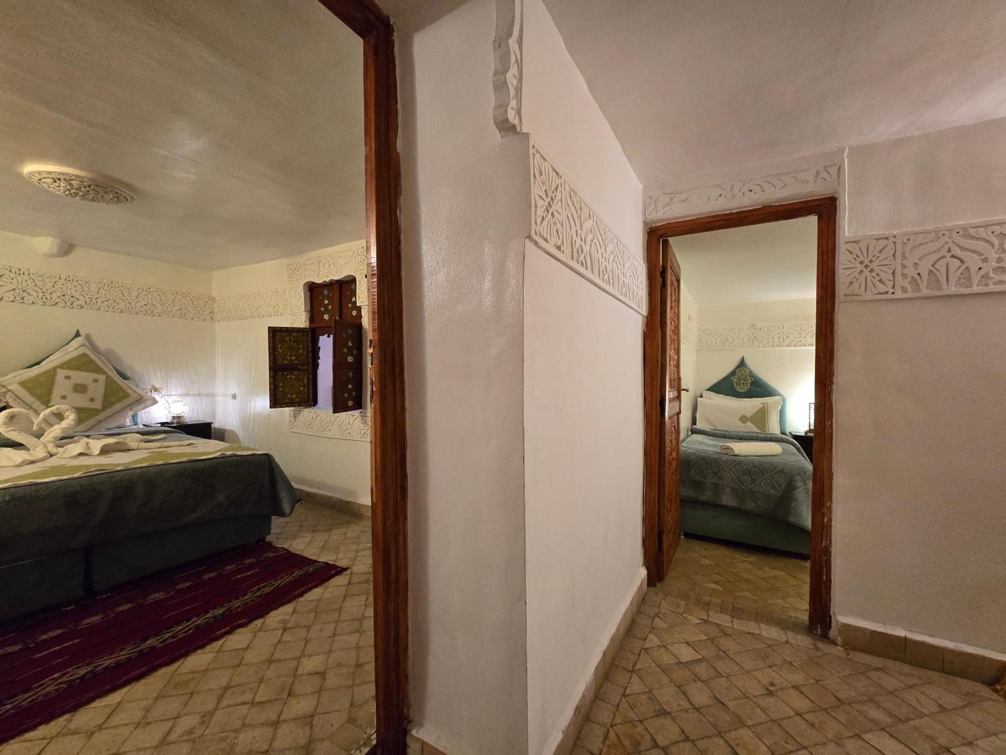 Bed and Breakfast Dar Khmissa Fez Exterior foto