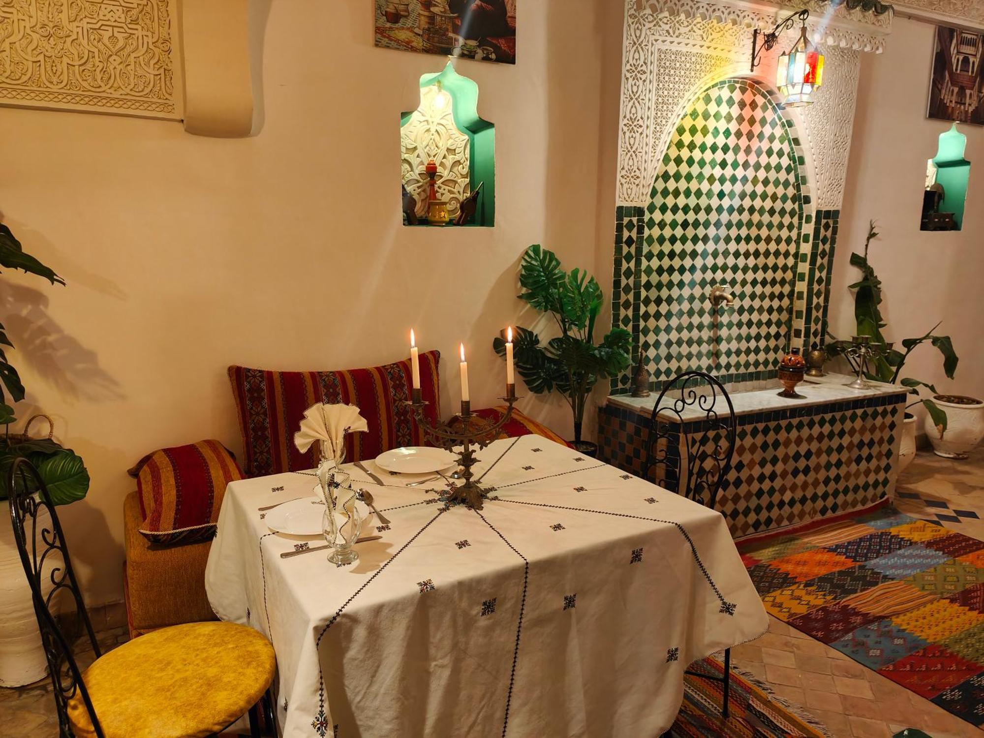 Bed and Breakfast Dar Khmissa Fez Exterior foto